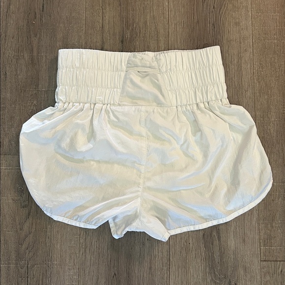 Free People Movement The Way Home‎ Shorts - Picture 2 of 2